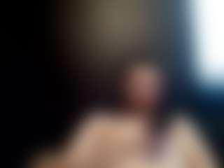 tallhungcloudyy's Live Sex Cam Show