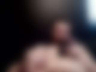 tallhungcloudyy's Live Sex Cam Show