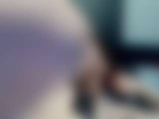 tallhungcloudyy's Live Sex Cam Show