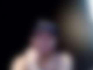 tallhungcloudyy's Live Sex Cam Show