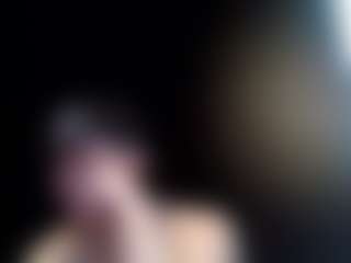 tallhungcloudyy's Live Sex Cam Show