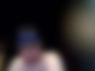 tallhungcloudyy's Live Sex Cam Show