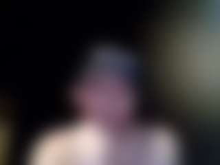 tallhungcloudyy's Live Sex Cam Show