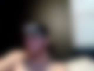 tallhungcloudyy's Live Sex Cam Show