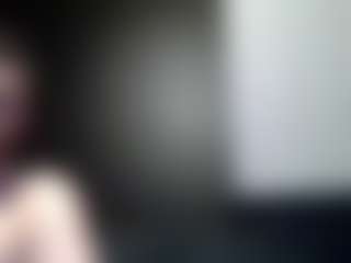 tallhungcloudyy's Live Sex Cam Show
