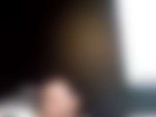 tallhungcloudyy's Live Sex Cam Show