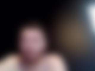 tallhungcloudyy's Live Sex Cam Show