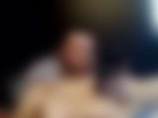 tallhungcloudyy's Live Sex Cam Show