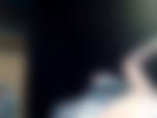 tallhungcloudyy's Live Sex Cam Show