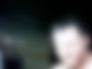 tallhungcloudyy's Live Sex Cam Show