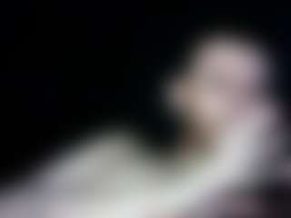 tallhungcloudyy's Live Sex Cam Show