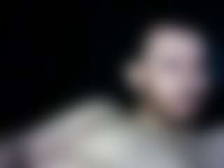 tallhungcloudyy's Live Sex Cam Show
