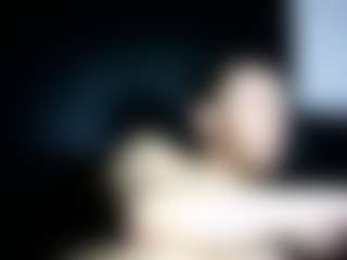 tallhungcloudyy's Live Sex Cam Show