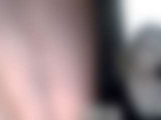 tallhungcloudyy's Live Sex Cam Show