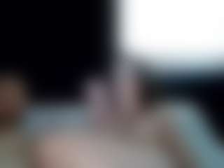 tallhungcloudyy's Live Sex Cam Show