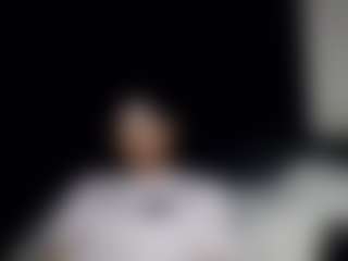 tallhungcloudyy's Live Sex Cam Show