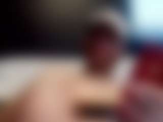 tallhungcloudyy's Live Sex Cam Show