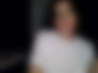tallhungcloudyy's Live Sex Cam Show