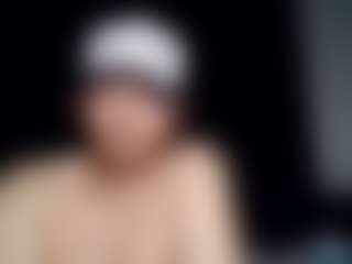tallhungcloudyy's Live Sex Cam Show
