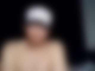 tallhungcloudyy's Live Sex Cam Show