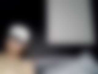tallhungcloudyy's Live Sex Cam Show