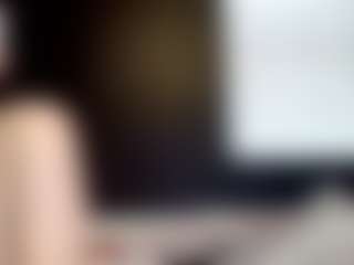 tallhungcloudyy's Live Sex Cam Show