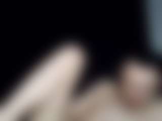 tallhungcloudyy's Live Sex Cam Show