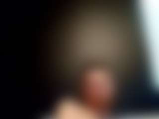 tallhungcloudyy's Live Sex Cam Show