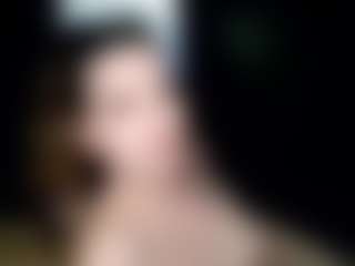 tallhungcloudyy's Live Sex Cam Show