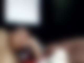 tallhungcloudyy's Live Sex Cam Show