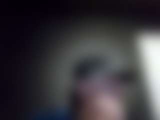 tallhungcloudyy's Live Sex Cam Show