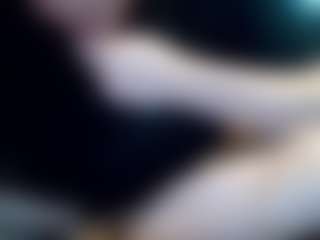 tallhungcloudyy's Live Sex Cam Show