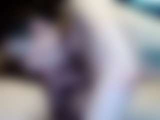 tallhungcloudyy's Live Sex Cam Show