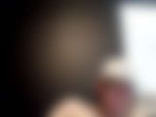 tallhungcloudyy's Live Sex Cam Show