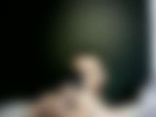 tallhungcloudyy's Live Sex Cam Show