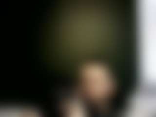 tallhungcloudyy's Live Sex Cam Show
