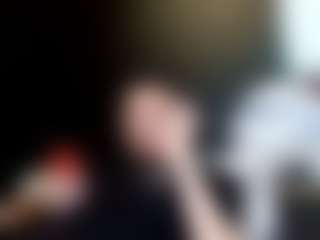 tallhungcloudyy's Live Sex Cam Show