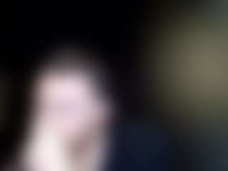 tallhungcloudyy's Live Sex Cam Show