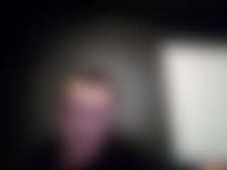 tallhungcloudyy's Live Sex Cam Show
