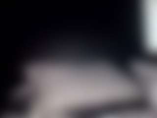 tallhungcloudyy's Live Sex Cam Show