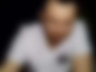 tallhungcloudyy's Live Sex Cam Show