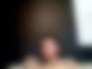 tallhungcloudyy's Live Sex Cam Show