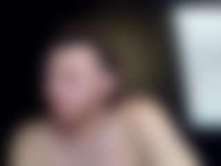 tallhungcloudyy's Live Sex Cam Show