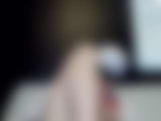tallhungcloudyy's Live Sex Cam Show