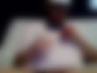 tallhungcloudyy's Live Sex Cam Show