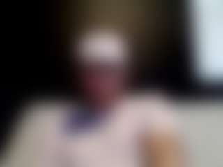 tallhungcloudyy's Live Sex Cam Show