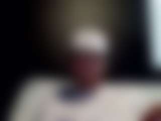 tallhungcloudyy's Live Sex Cam Show