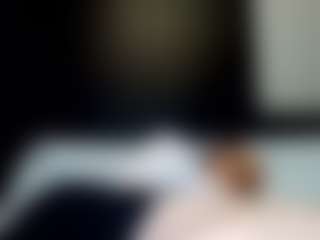 tallhungcloudyy's Live Sex Cam Show