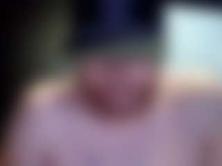tallhungcloudyy's Live Sex Cam Show