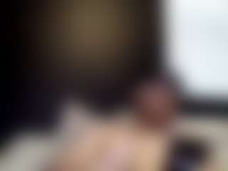 tallhungcloudyy's Live Sex Cam Show